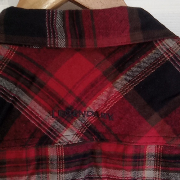 Legendary Whitetails Mens Large or XL Plaid Shirt - Picture 9 of 10